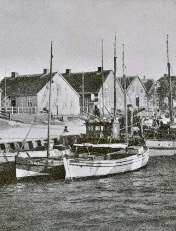 E371