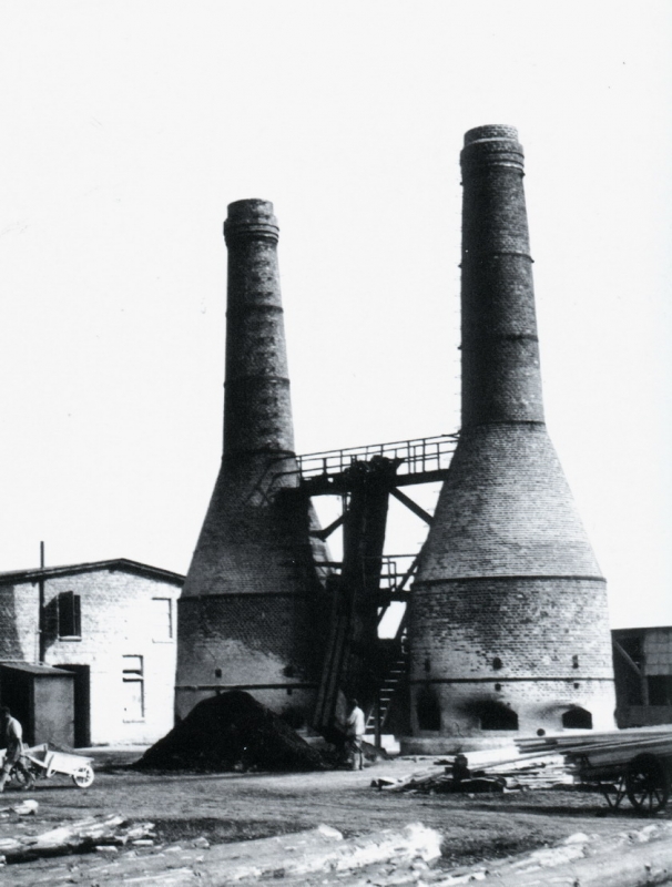 E154
